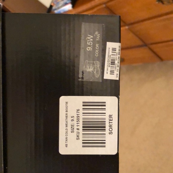 **SOLD**Women’s Torrid “cold weather bootie” 9.5W - Picture 7 of 7